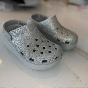 Platform crocs girls